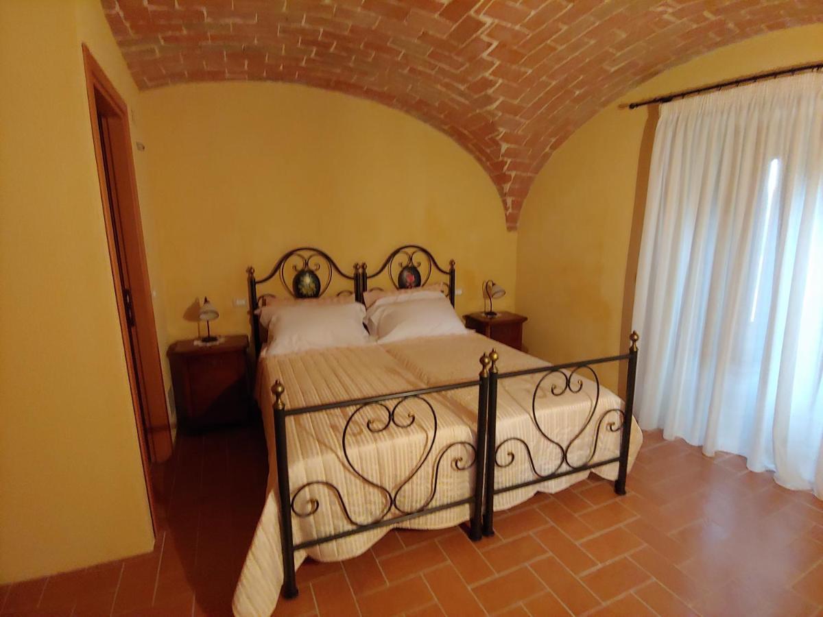Castello Di Fagnano -Albergo Diffuso & Spa Fagnano Alto Luaran gambar